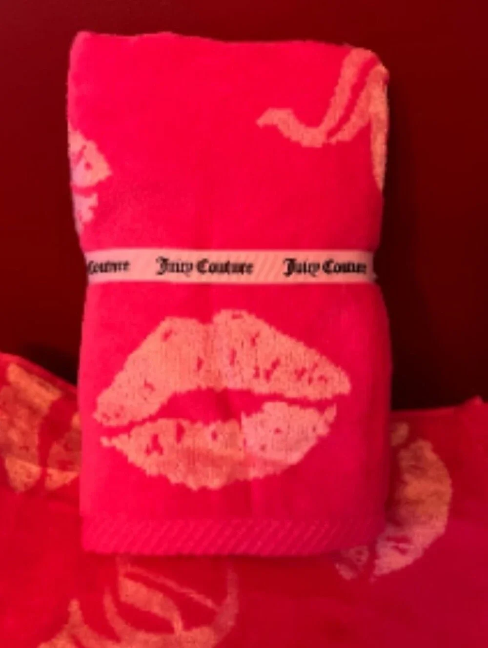 Juicy Couture bright pink